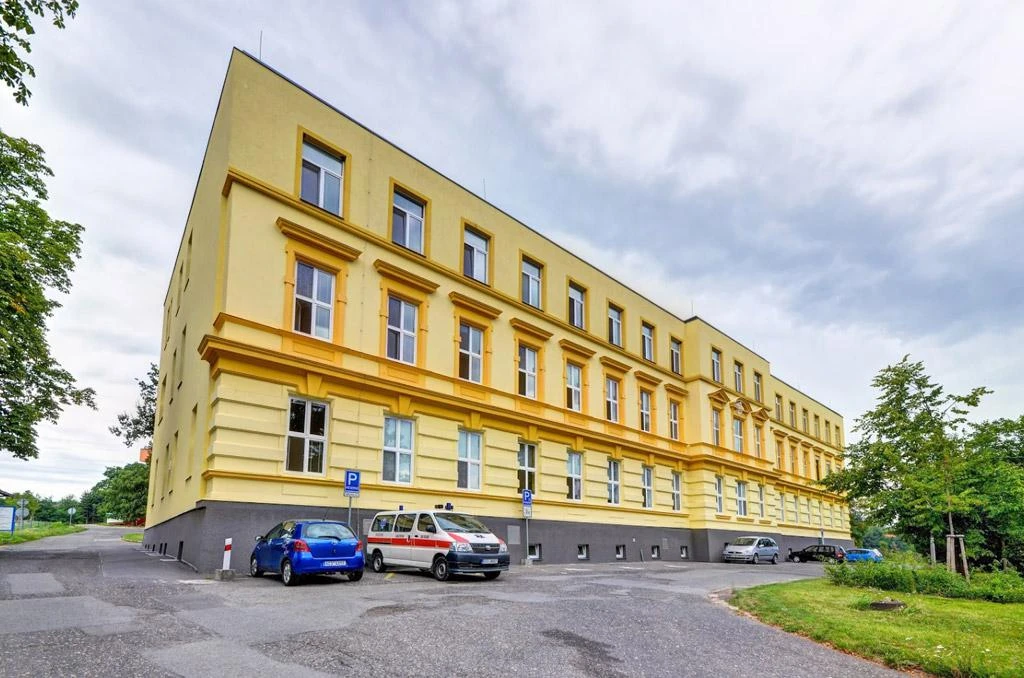 Budynek szpitala miejskiego w Bílovcu, w którym działa Klinika Ginekologiczna Bílovec